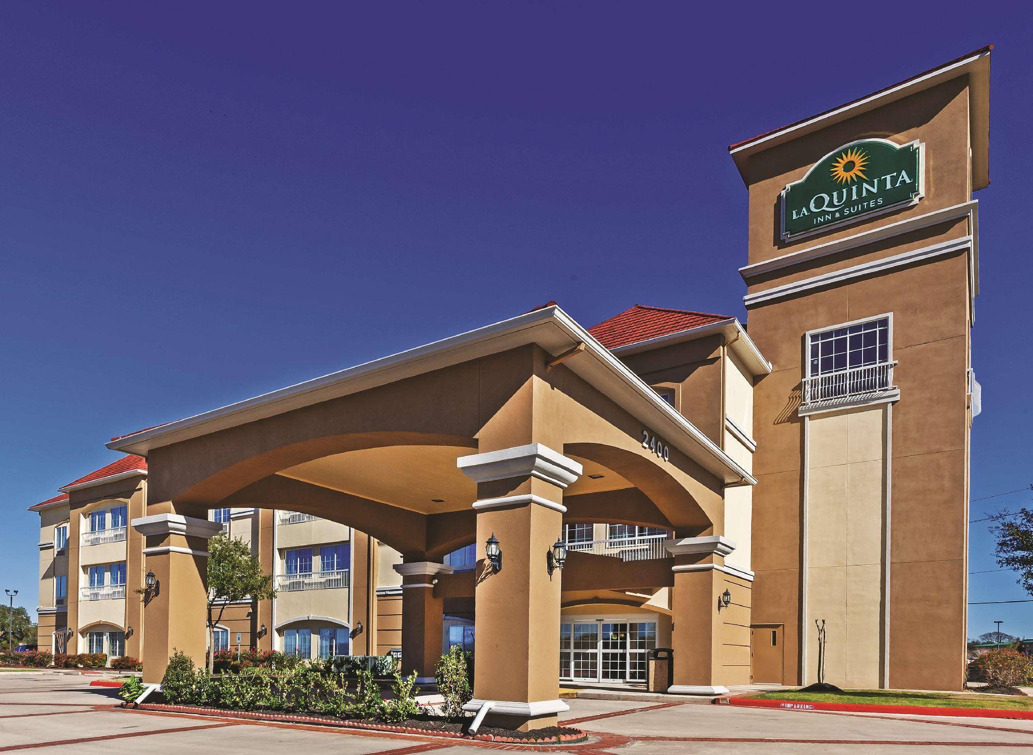 La Quinta By Wyndham Angleton Otel Dış mekan fotoğraf