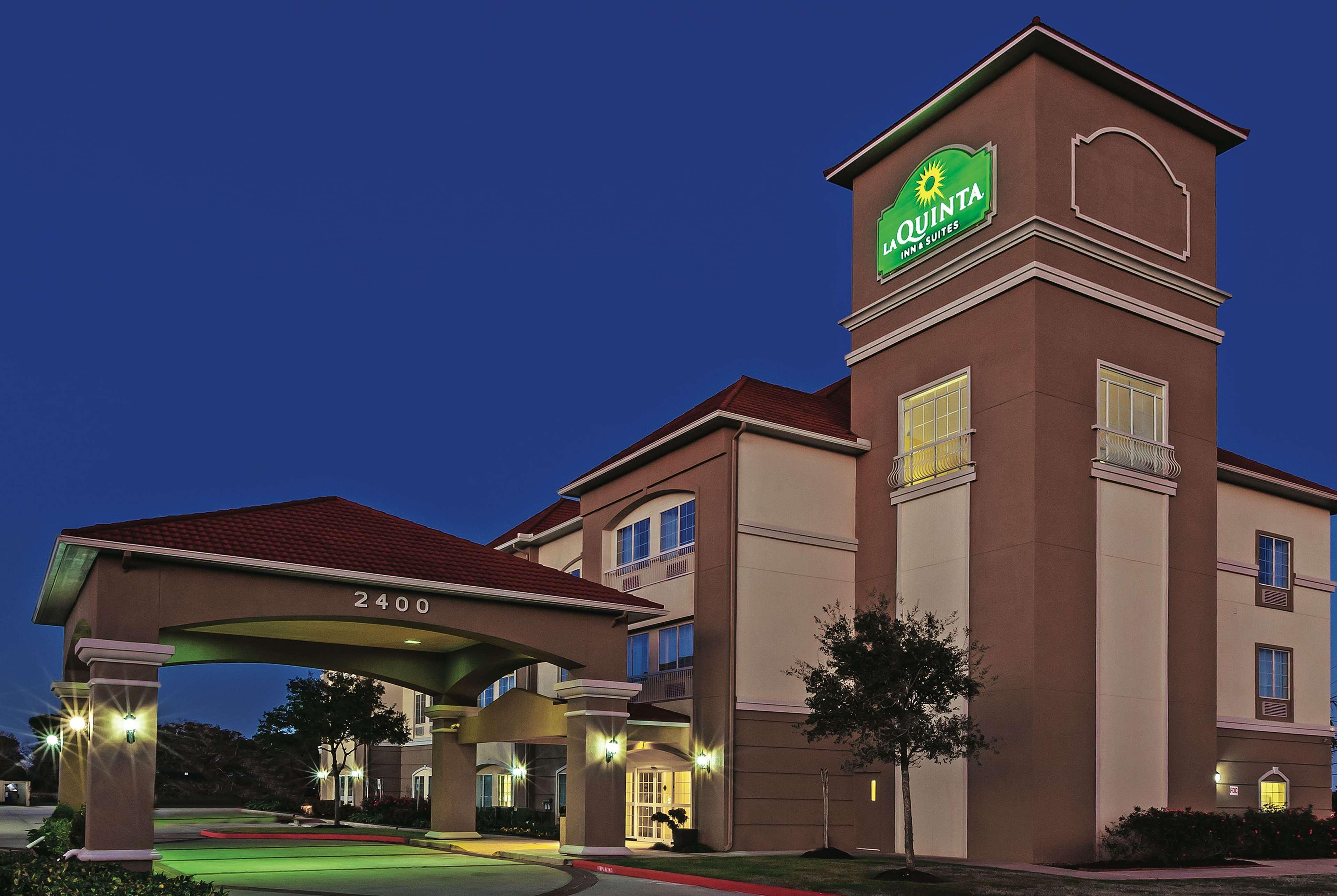 La Quinta By Wyndham Angleton Otel Dış mekan fotoğraf