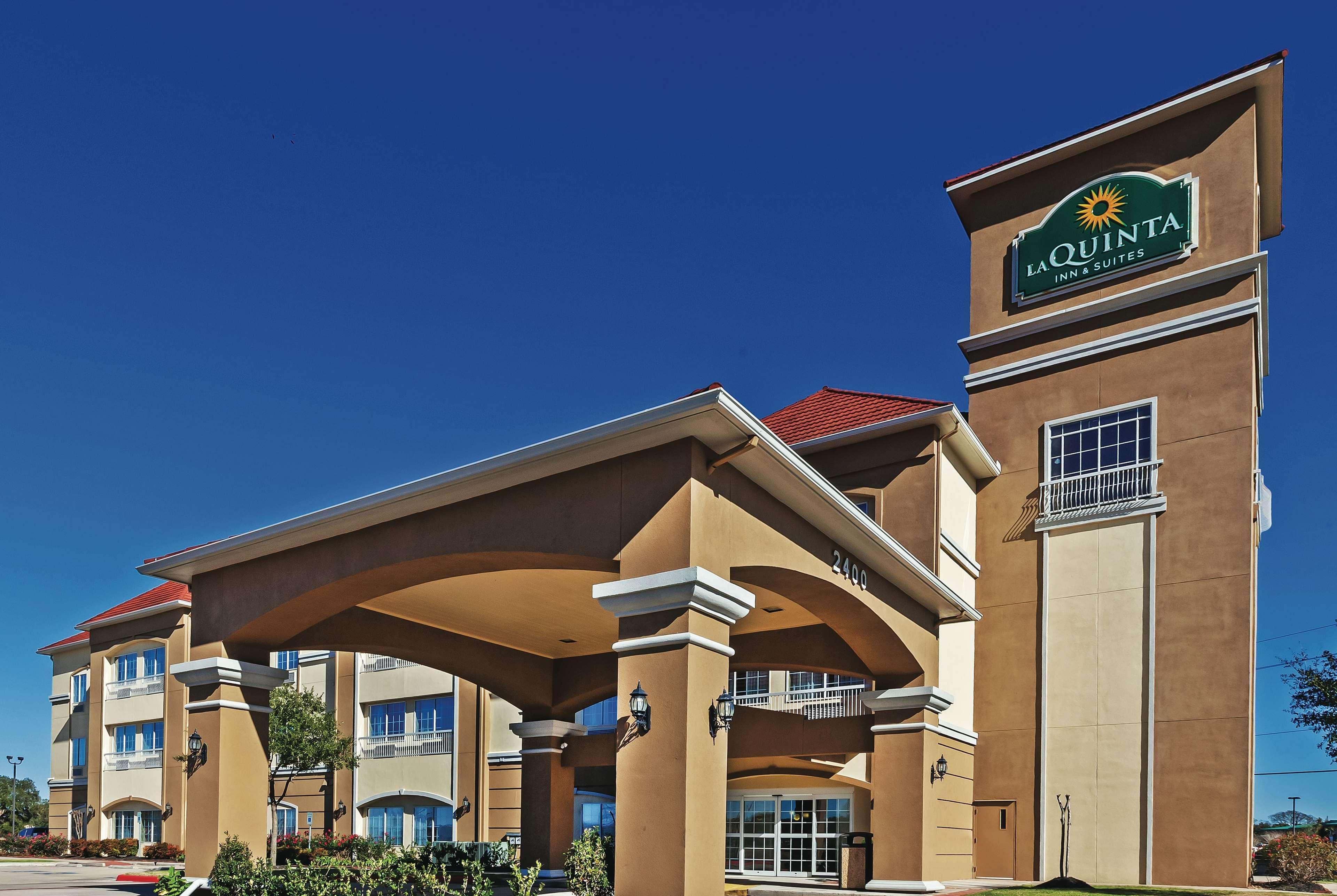 La Quinta By Wyndham Angleton Otel Dış mekan fotoğraf