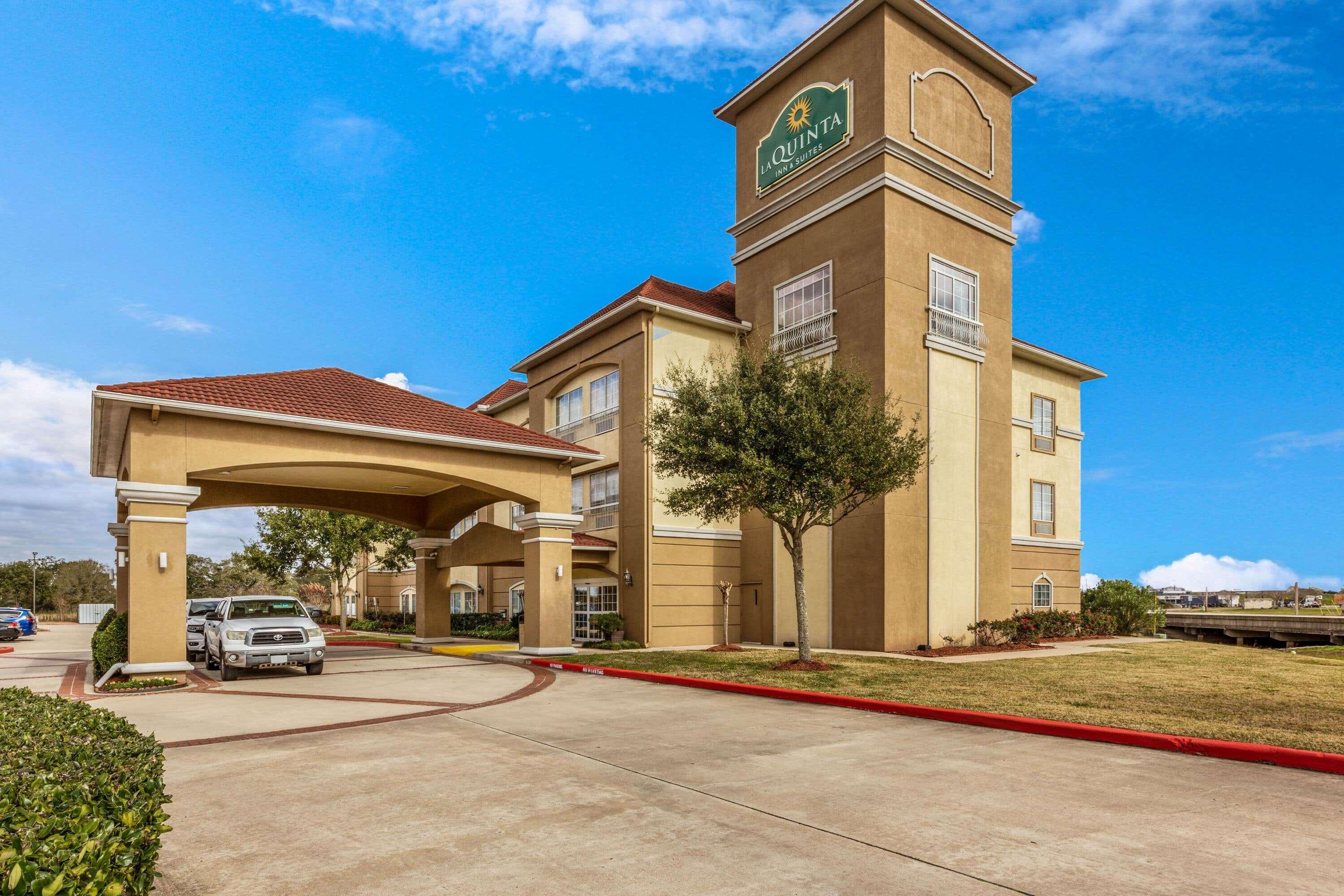 La Quinta By Wyndham Angleton Otel Dış mekan fotoğraf