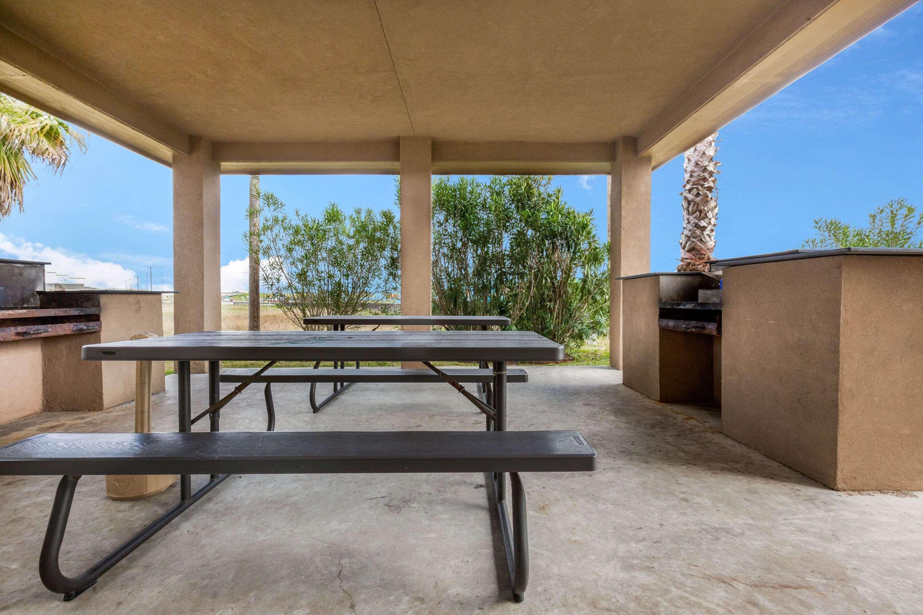 La Quinta By Wyndham Angleton Otel Dış mekan fotoğraf
