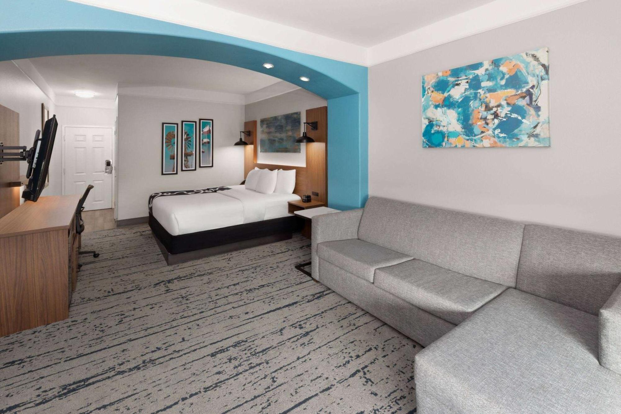 La Quinta By Wyndham Angleton Otel Dış mekan fotoğraf